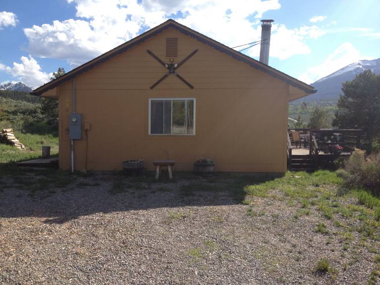 Cabin  Dillon