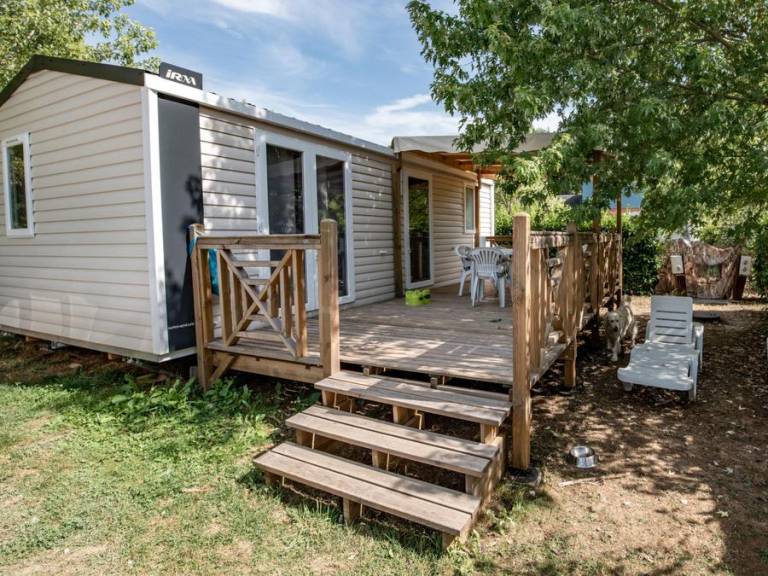 Children-friendly mobile home with terrace & heated pool | Pet-friendly — photo 4