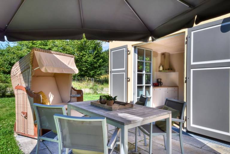 idyllisches Inselglück pur: Ferienhaushälfte Inselliebe 2 in Klein Stresow Rügen — photo 3