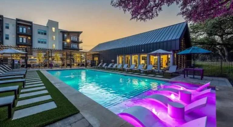 Apartment with pool | Perfect for remote work — photo 3