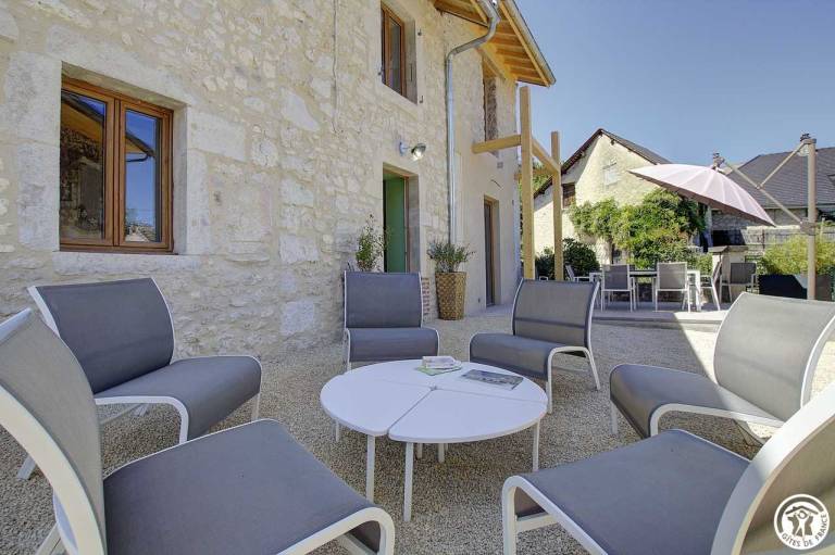 Gîte Ceyzérieu
