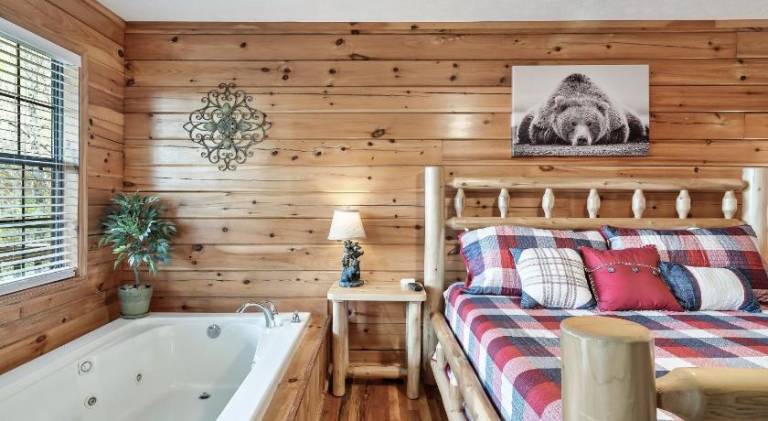 Beautiful house with jacuzzi & pool | Pet-friendly — photo 2