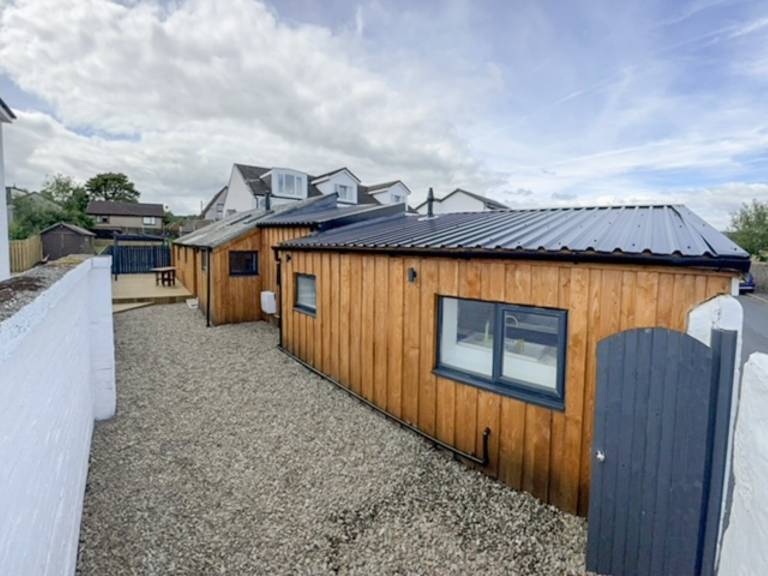 Cottage Gourock