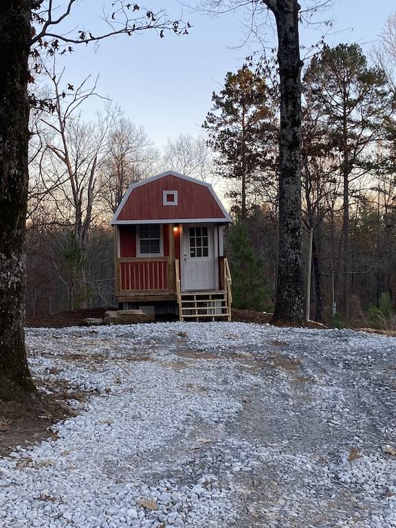 Cabin  Salem