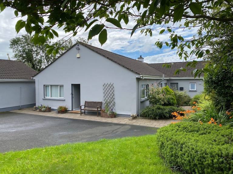 Bed and breakfast  Derry And Strabane