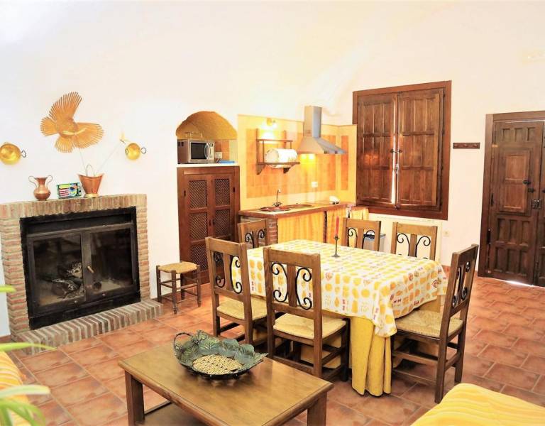 Country House 'Los Jazmines' with Shared Pool, Wi-Fi and Air Conditioning — photo 3
