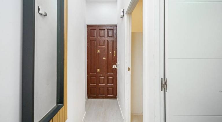 Apartment | Next to Royal Palace of Madrid | Pets are welcome — photo 3