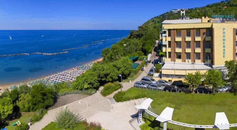 Hotel Promenade in Gabicce Mare