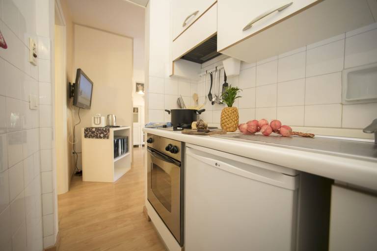 Apartment with garden & terrace | Mountain view — photo 4