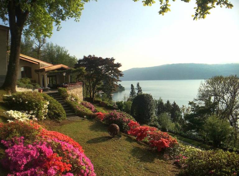 Villa  Laveno
