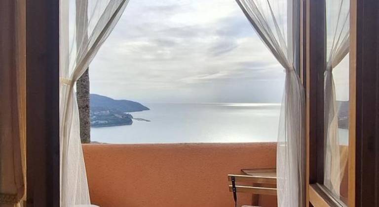 House with pool in Agropoli