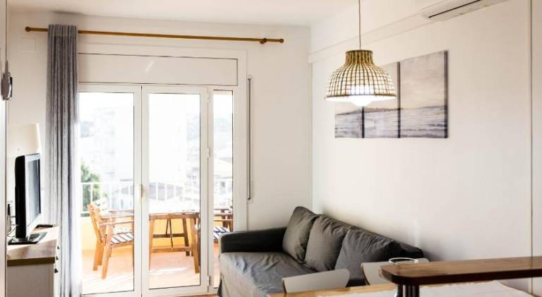 Holiday apartment with 2 rooms for 4 persons — photo 2