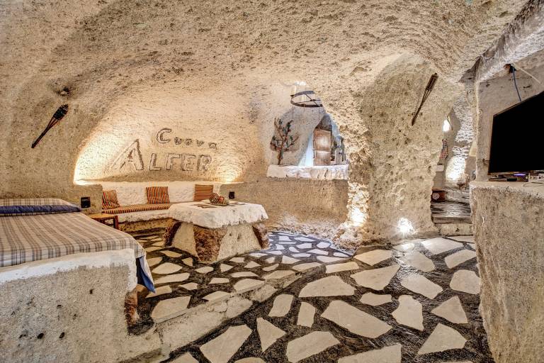 Pet-Friendly Holiday Home Casas Cueva Alfer 1 with Sea View, Garden & Wi-Fi — photo 3
