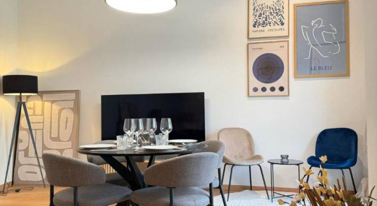 Pleasant apartment with patio | Pet-friendly — photo 2