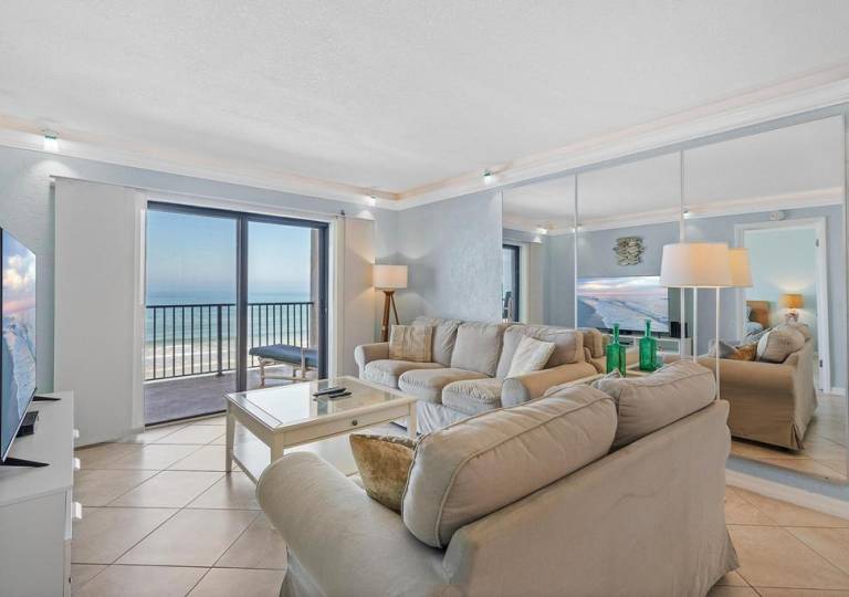 313 Dazzling Oceanfront 2 2