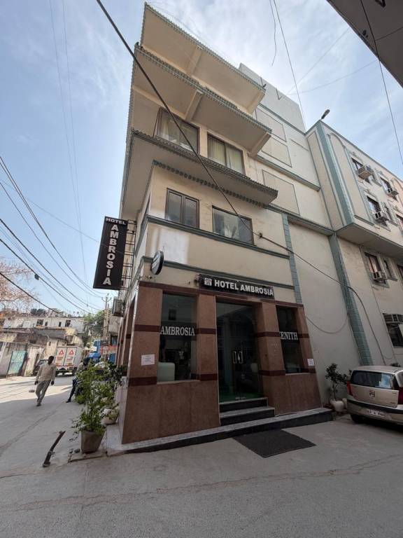 HOTEL AMBROOSIA — photo 3