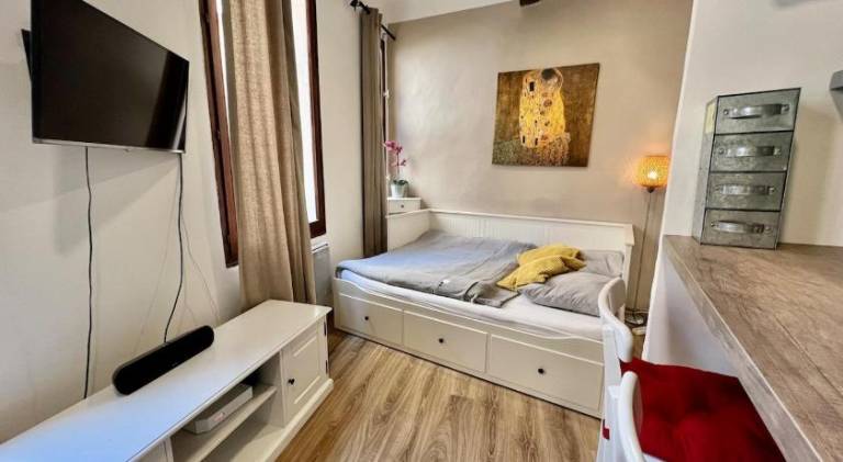 Rental apartment with 1 room for 3 persons — photo 2