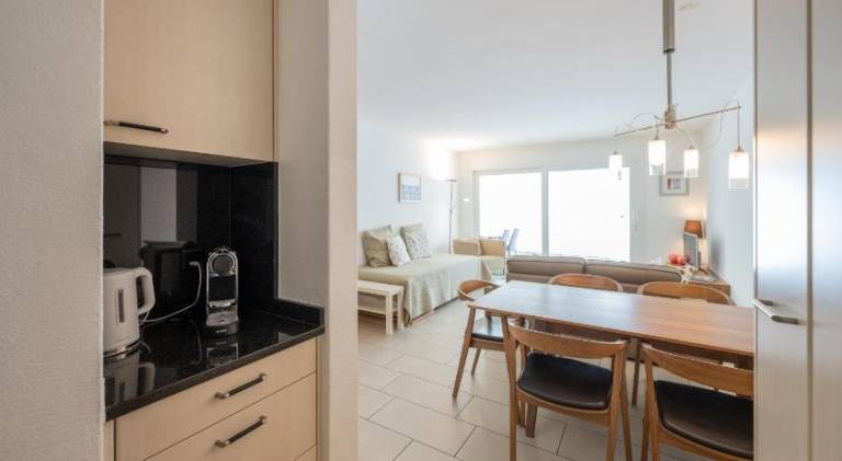Rental apartment with 1 room for 5 persons — photo 3