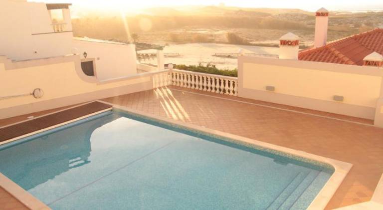 Fully equipped house with garden, pool & patio | Next to the beach | Pets are welcome — photo 4