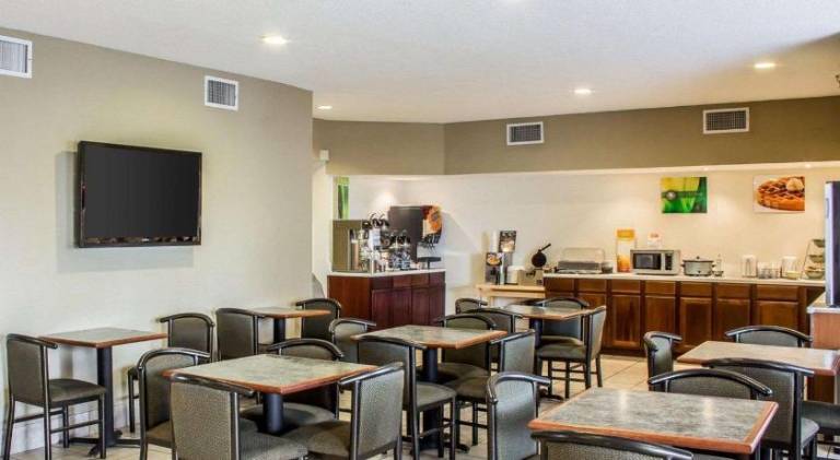 Quality Inn & Suites Yuma — photo 3