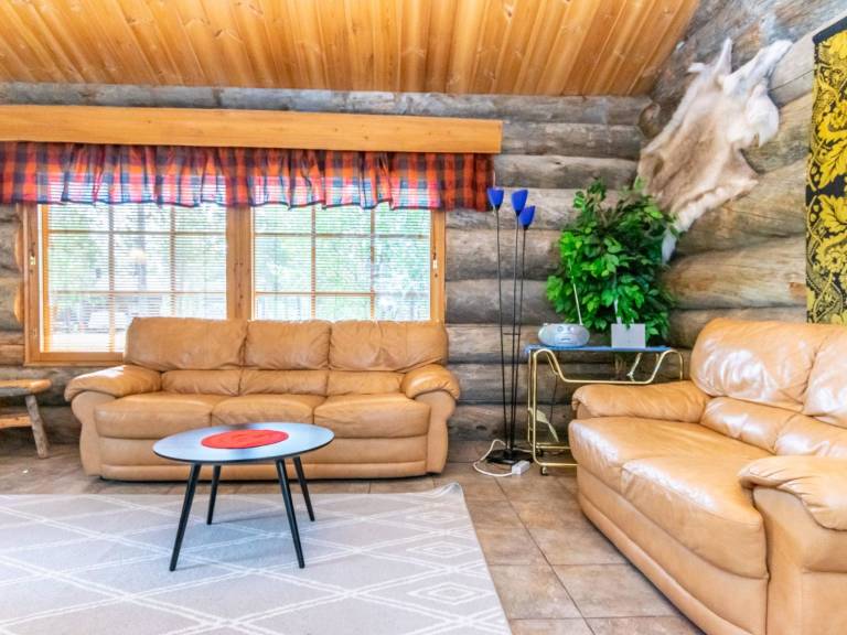 Vacation home with sauna — photo 5