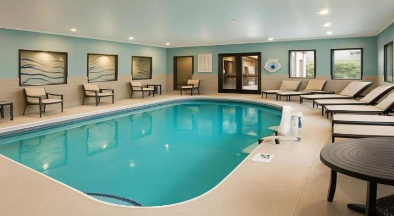 Holiday Inn Express Hotel And Suites Alliance By IHG — photo 2