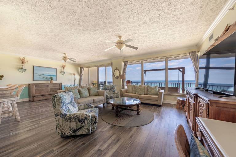 Condo Lower Grand Lagoon