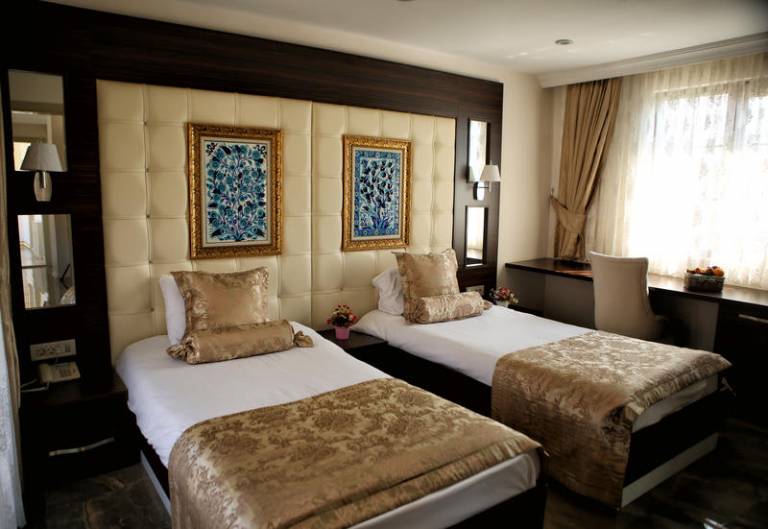 Venus Suite Hotel — photo 5