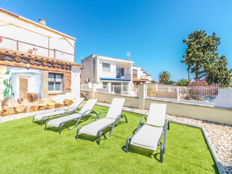 Villa with private pool, terrace & garden | Sea view — photo 5
