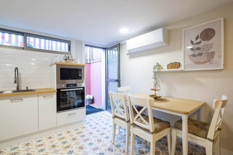 Children-friendly holiday apartment with fast internet, yard & terrace | Garden view | Beach nearby | Good for workation | Dogs allowed — photo 4