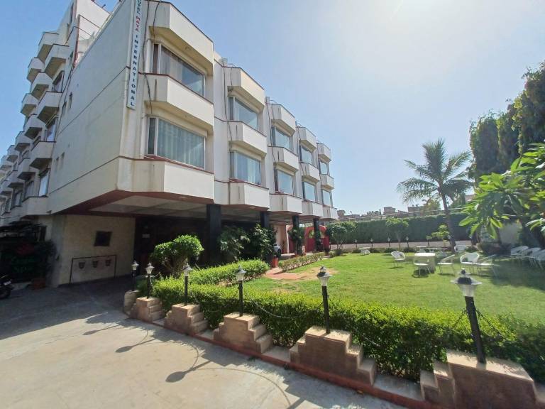 Hotel Maya International in Jaipur