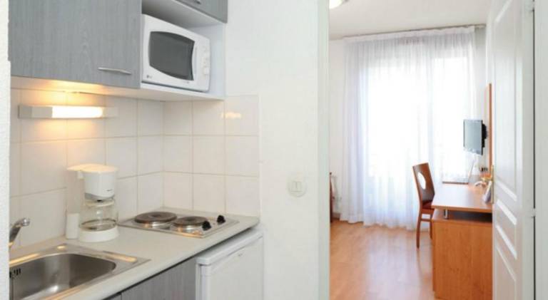 Serviced apartment for 127 persons — photo 4