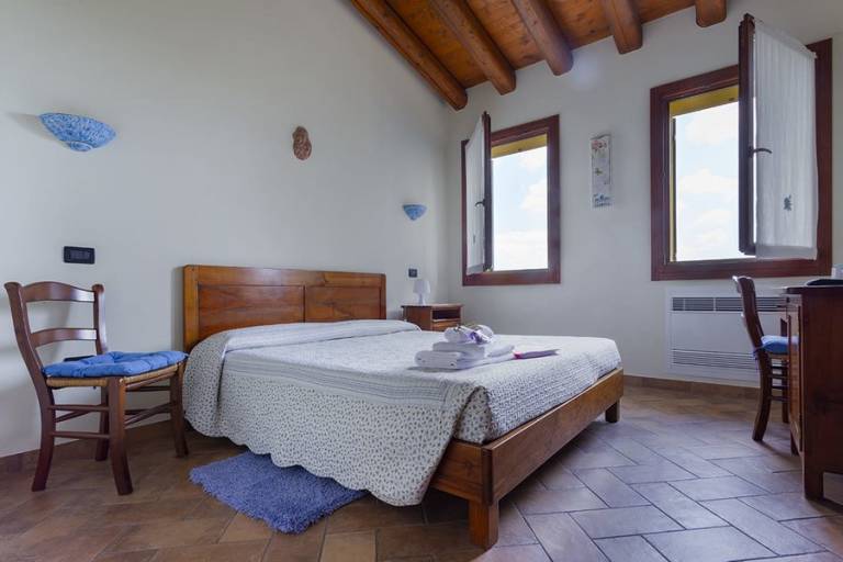 Agriturismo Sant'Andrea: Camera doppia Mansardata — photo 5
