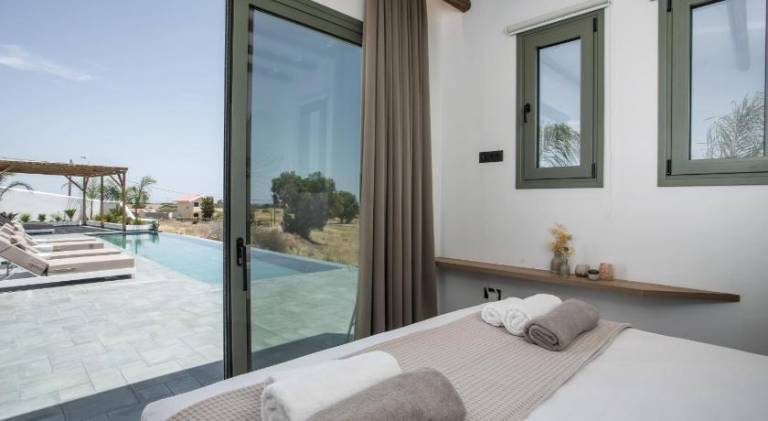 Villa with pool | Beach nearby | Dogs allowed — photo 2