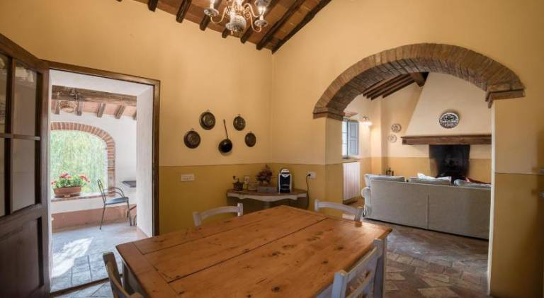 House with terrace, barbecue & jacuzzi — photo 5