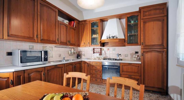 Rental apartment with 2 rooms for 6 persons — photo 3
