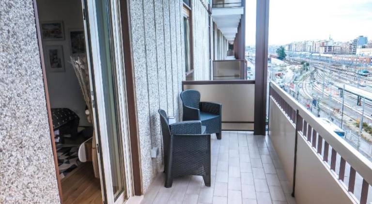 Apartment with terrace — photo 3