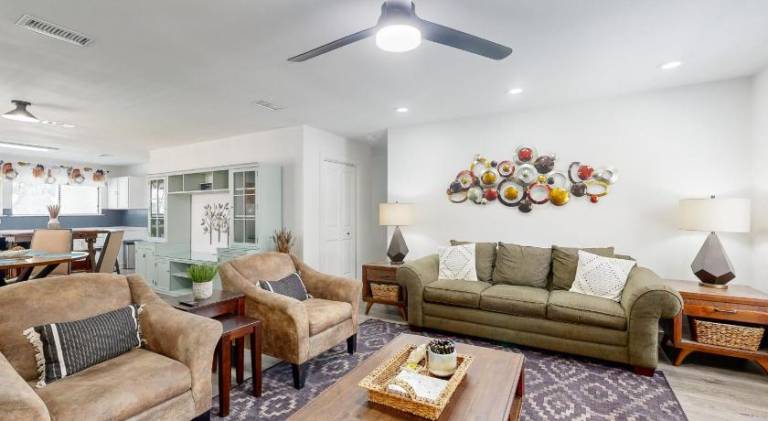 Charming vacation home | Pet-friendly — photo 5