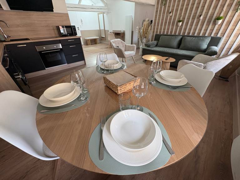 Divodurum Apartment in the Heart of Metz – Modern, Renovated, Up to 4 Guests — photo 5