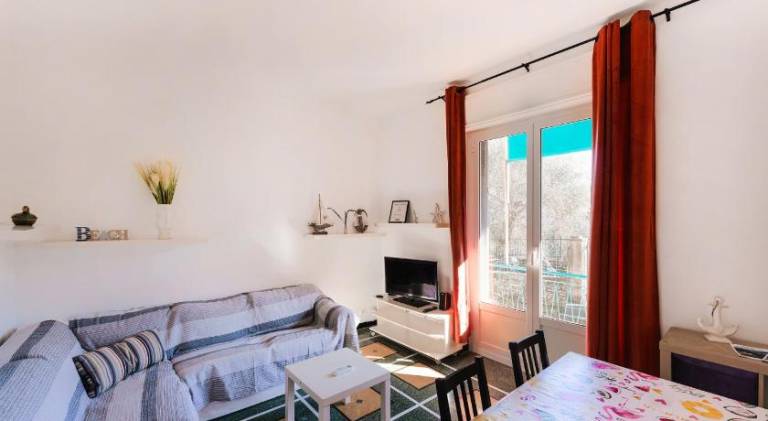 Rental apartment | Beach nearby | Pets allowed in Camogli