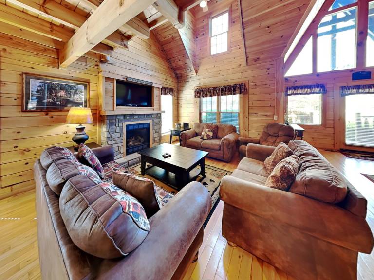 513PEYTONSHIDEGATNCB - Peyton's Hideaway in Gatlinburg, TN