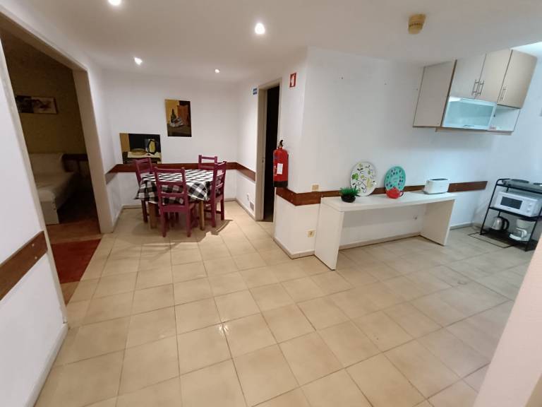 Spacious Central Flat in Porto - Sleeps 7 — photo 4