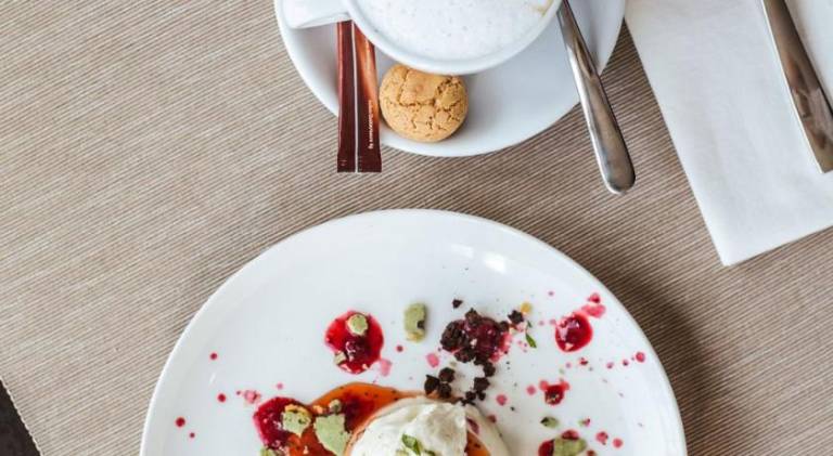 Bed and Wine Nonsolovino