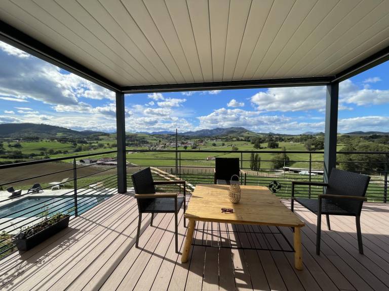 Fully equipped gite with terrace, pool & yard | Dogs allowed — photo 4