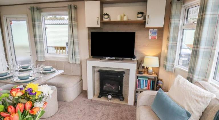 House with 2 rooms for 4 persons — photo 2