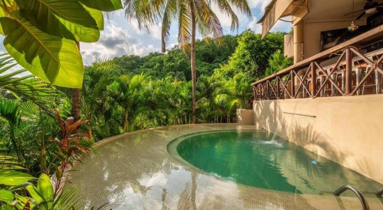 Casa Maka - Stunning Oceanfront Villa in Oaxaca