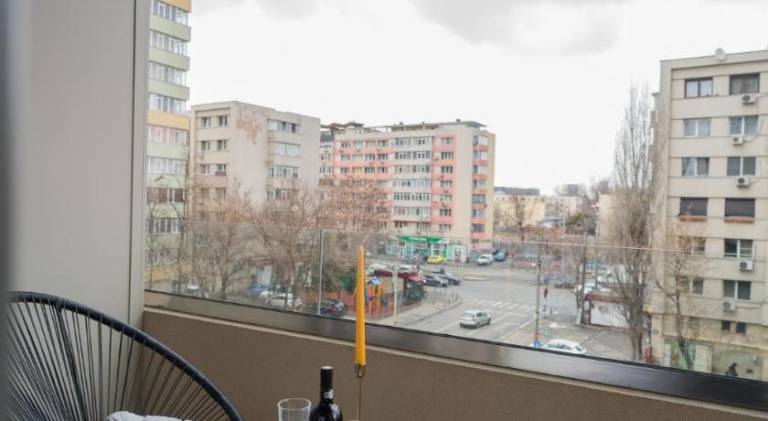 Apartment with hot tub & terrace — photo 5