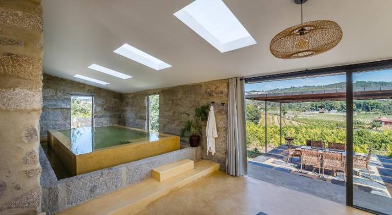 Villa with pool in Penafiel