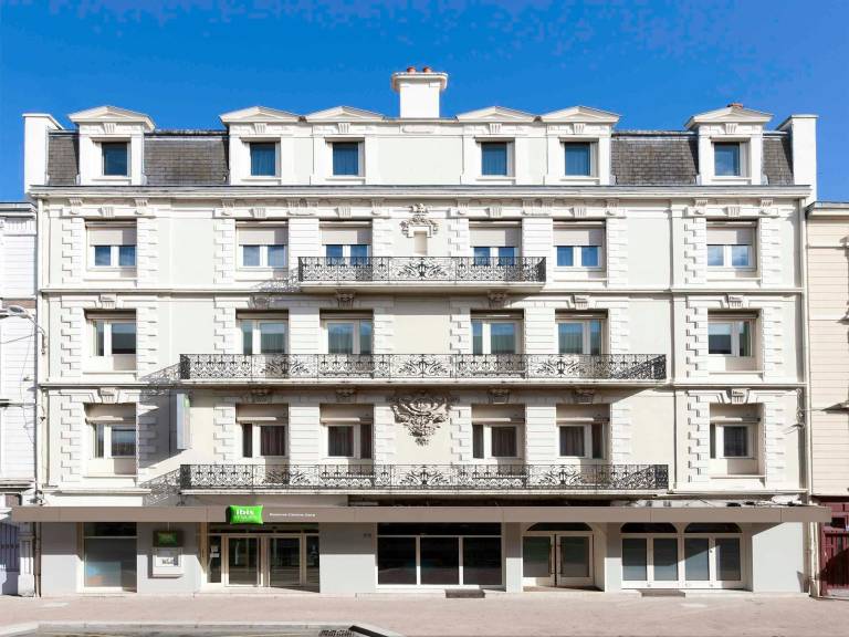 Ibis Styles Roanne Centre Gare Hotel — photo 2