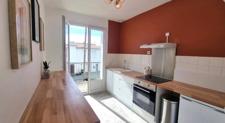 Apartment with 2 rooms for 4 persons — photo 3
